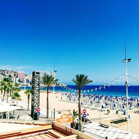 Gemelos 1 Modern Seaviews Μπένιντορμ Εξωτερικό φωτογραφία