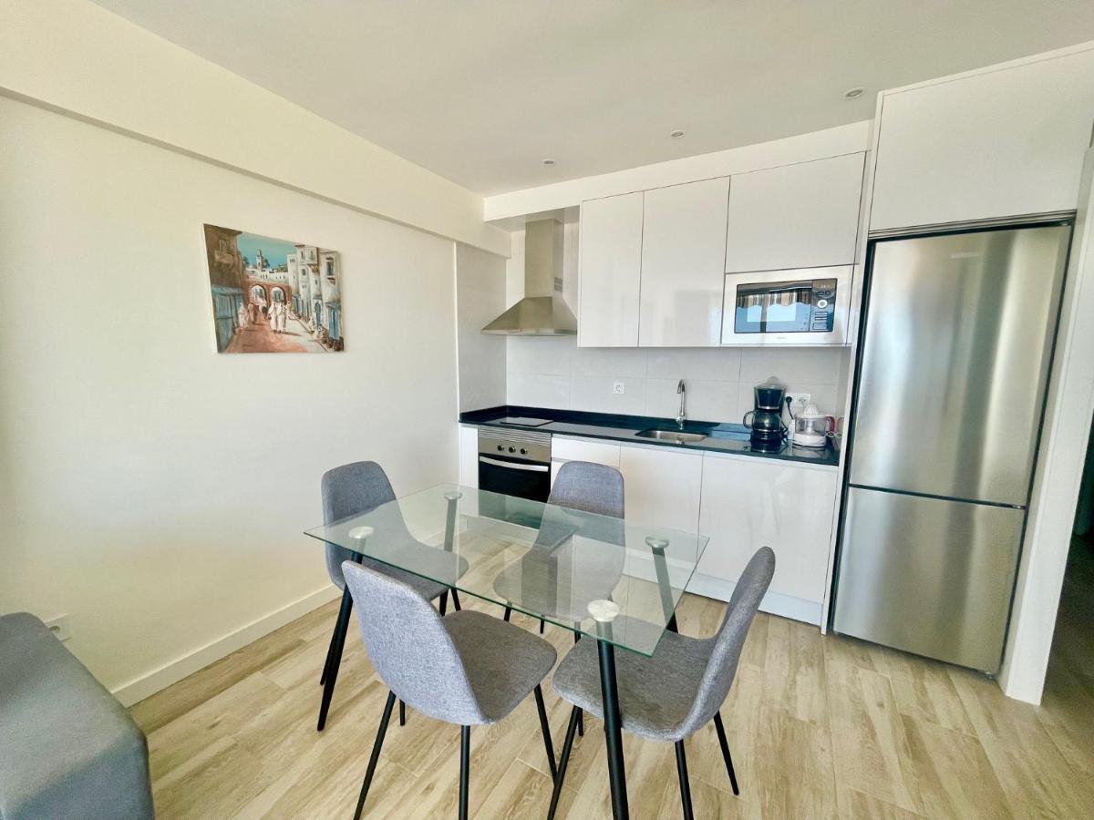 Gemelos 1 Modern Seaviews Μπένιντορμ Εξωτερικό φωτογραφία