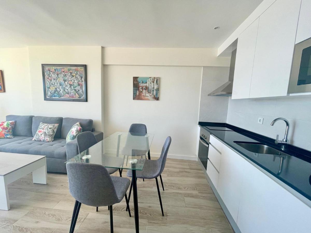Gemelos 1 Modern Seaviews Μπένιντορμ Εξωτερικό φωτογραφία